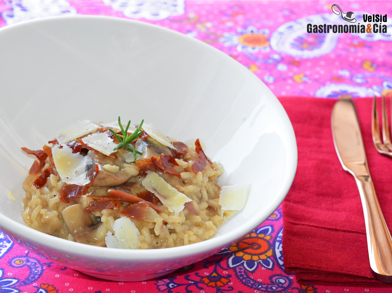 Risotto de champiñones y jamón