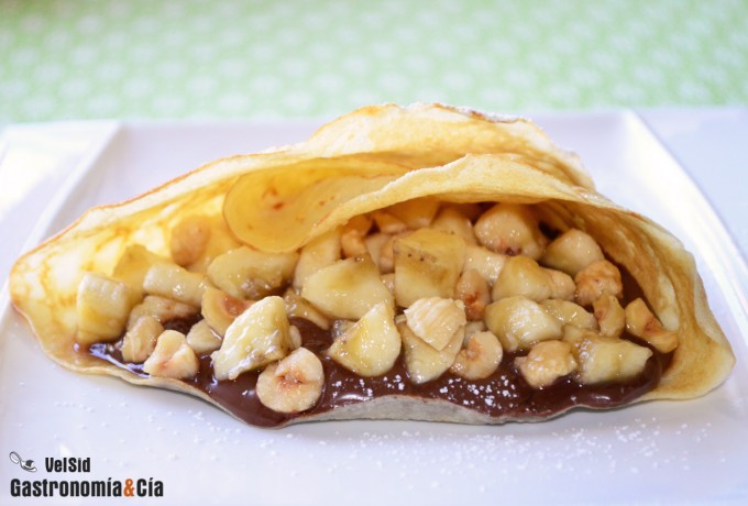 Crepes de Nutella con plátano y amaretto