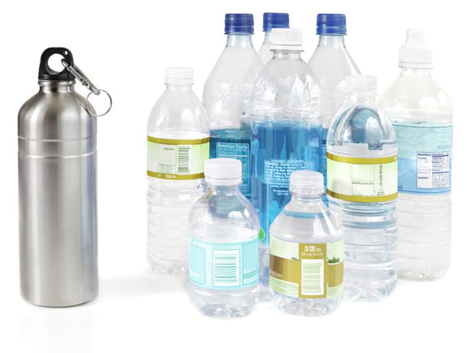 7 tips para limpiar botellas de agua, ¡perfectas y sin olores!