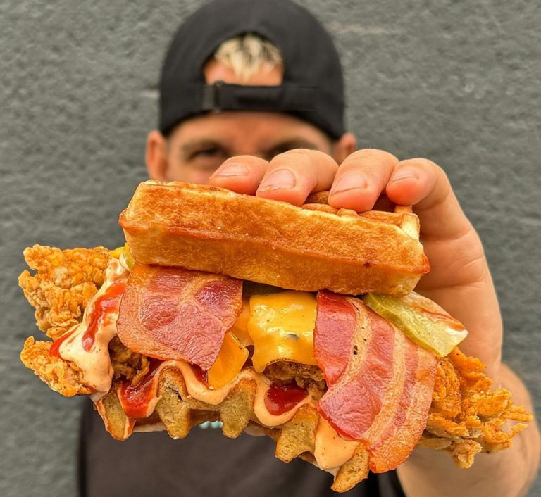 Chicken Waffle De Pollos Muñoz, La Nueva Propuesta Del Foodtruck Que ...