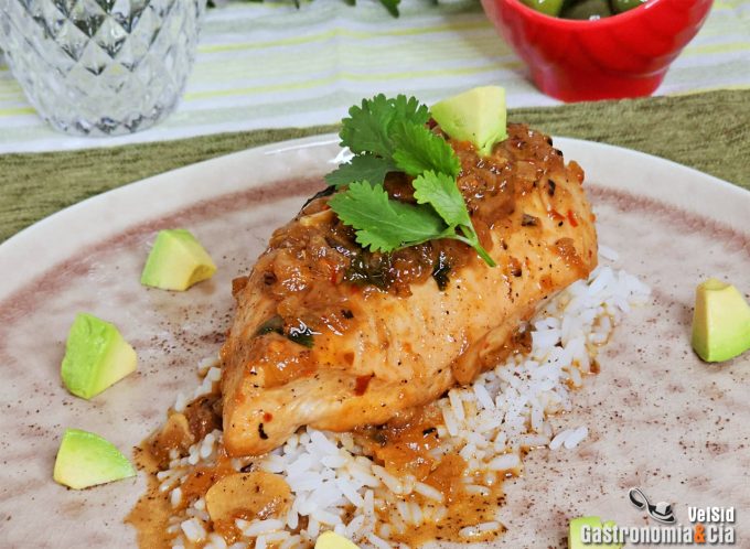 Receta de pollo con harissa y coco