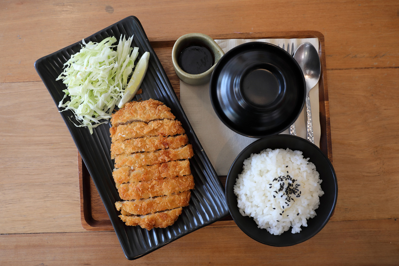 Qué es el tonkatsu, un plato típico de Japón con influencia occidental