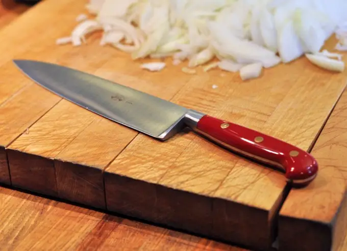 8 consejos para el cuidado de los cuchillos de cocina - Comercial Sirviella